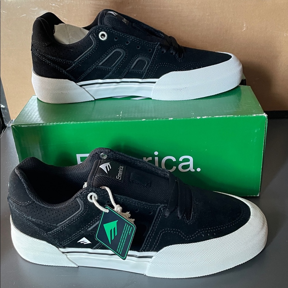 Emerica Tilt